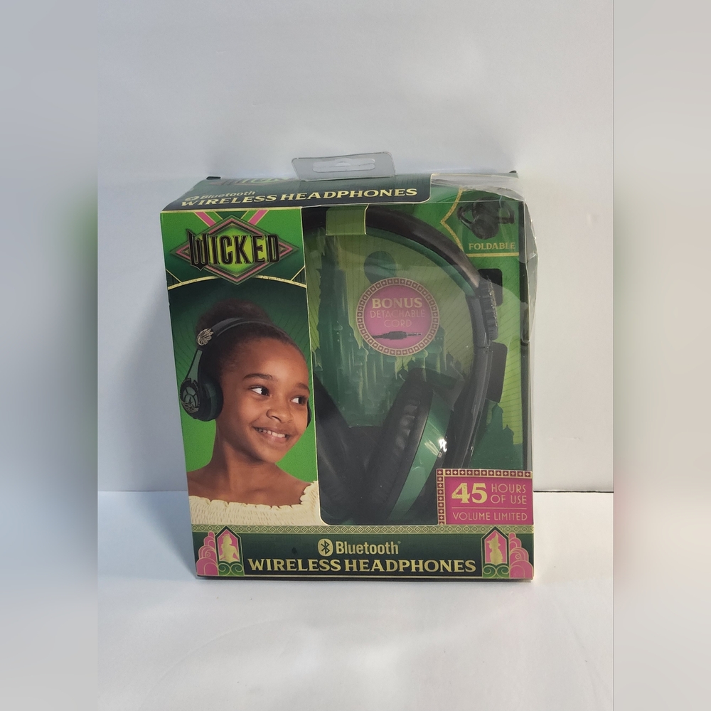 Wicked‎ Wireless Headphones